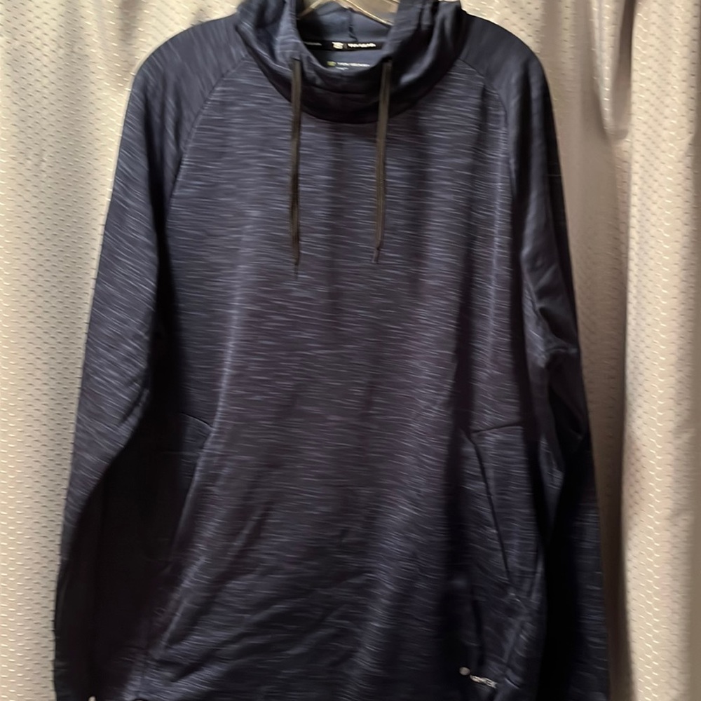 Men’s large tek gear hoodie. New without tags. Comes from a smoke free home.